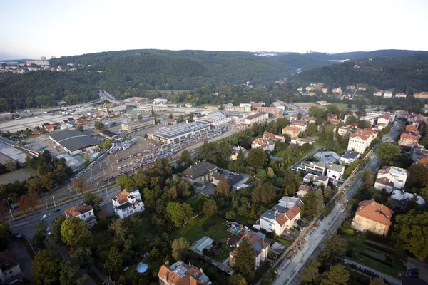 Vista aérea da cidade altamente detalhada com encruzilhada, estradas, factori — Fotografia de Stock