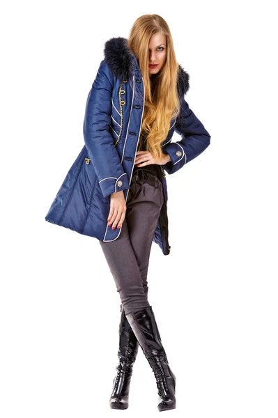 패션 여자 겨울 모피 코트에 — 스톡 사진