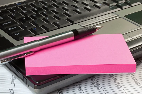 Laptop and Notepad with Copy Space — Stock Photo, Image