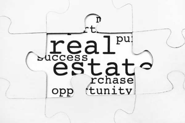 Real estate puzzle — Stock Photo, Image