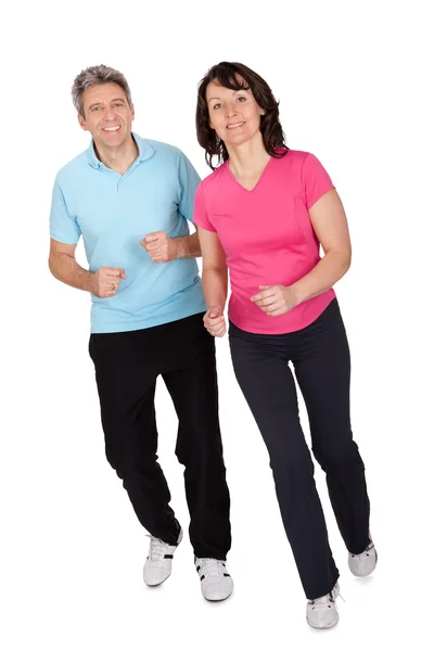 Volwassen fitness paar uitvoeren — Stockfoto