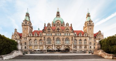 Neues Rathaus (New Town hall) in Hannover clipart