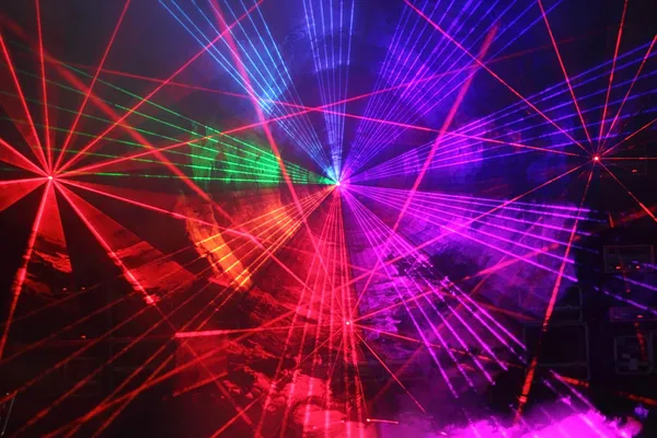 Disco und Lasershow — Stockfoto