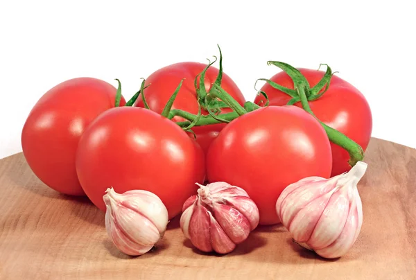 Ferske tomater og hvitløk – stockfoto