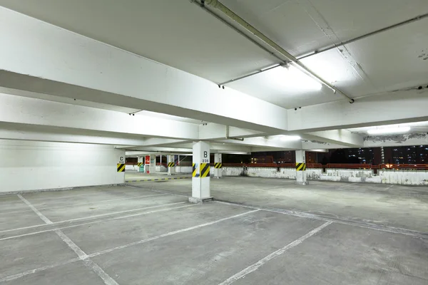 Parque de estacionamento — Fotografia de Stock