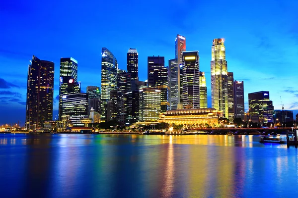 Singapore stad skyline 's nachts — Stockfoto