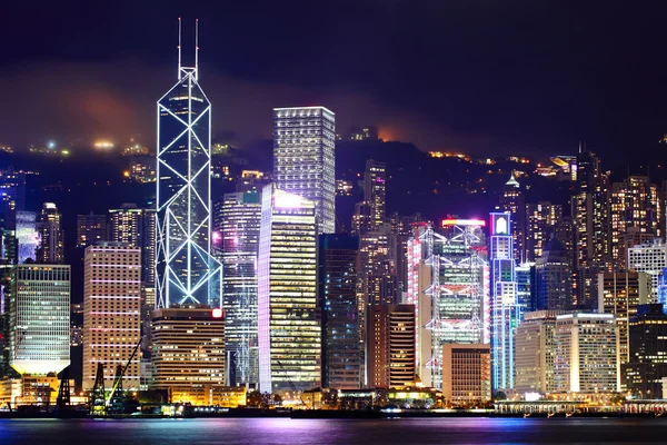 Hong Kong paesaggio urbano di notte — Foto Stock