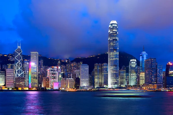 Hong kong miasto krajobraz w nocy Zdjęcie Stockowe