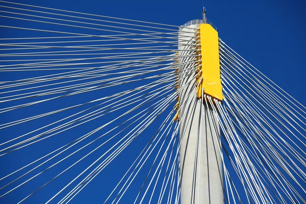 Visutý most s kabely — Stock fotografie