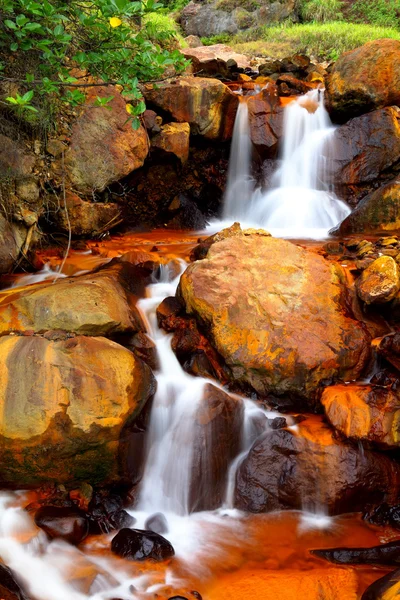 Golden waterfall in Taiwan — Stock Photo, Image