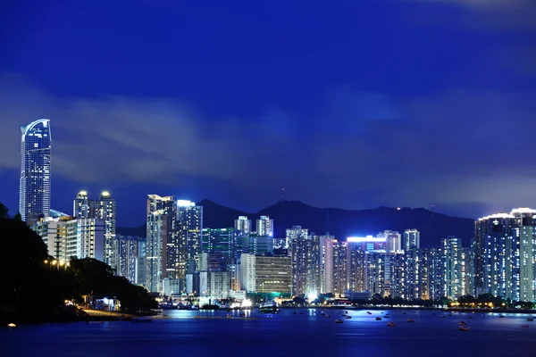 Tsuen wan στο Χονγκ Κονγκ, τη νύχτα — Φωτογραφία Αρχείου