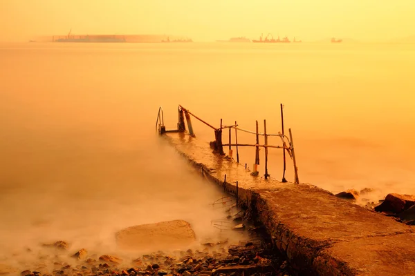 Ηλιοβασίλεμα τα pier — Φωτογραφία Αρχείου