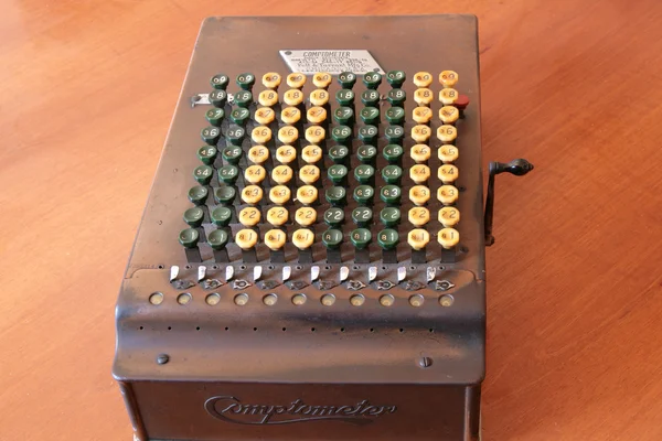Vintage kézi számológép — Stock Fotó