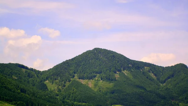 Гора — стоковое фото