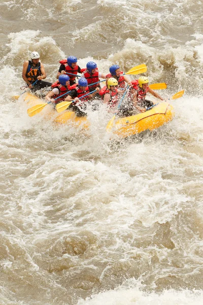 Rafting aventura barco — Fotografia de Stock