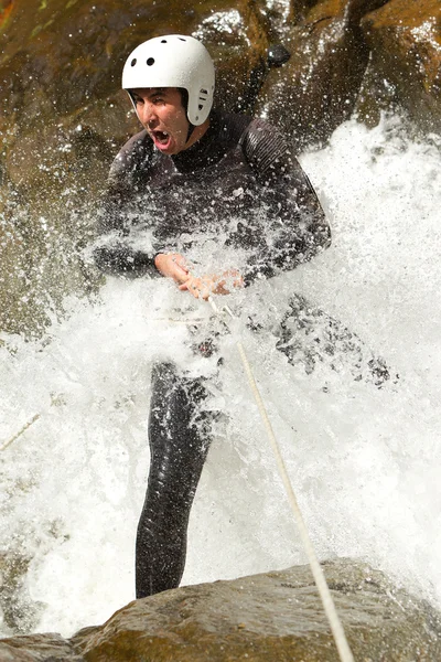 Wasserfall-Spaß — Stockfoto