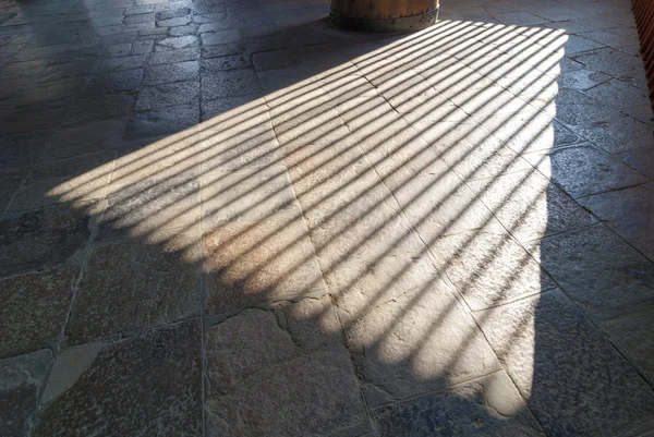 Полосатая тень — стоковое фото