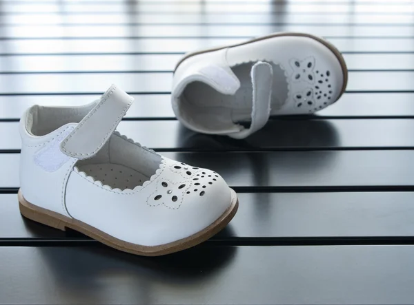 Zapatos de niño — Foto de Stock