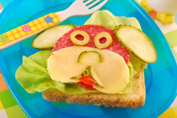 Vicces kölyök gyermek szendvics — Stock Fotó