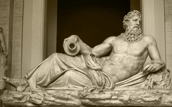 Neptun-Statue — Stockfoto