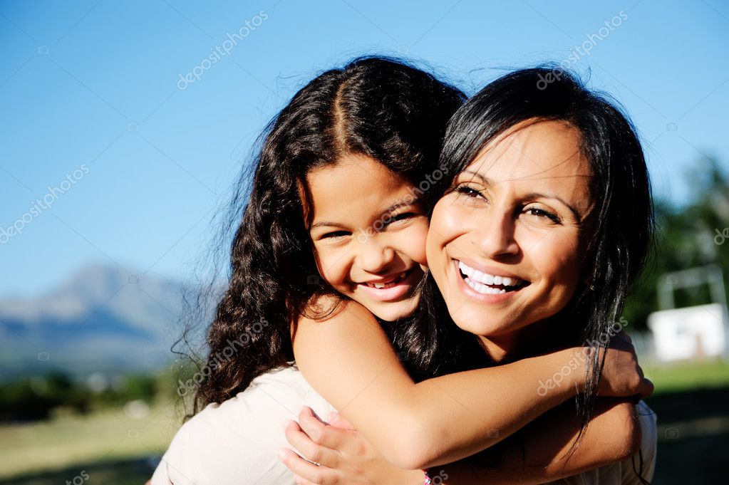 sunshine motherly love |图库照片08warren goldswain#11488844