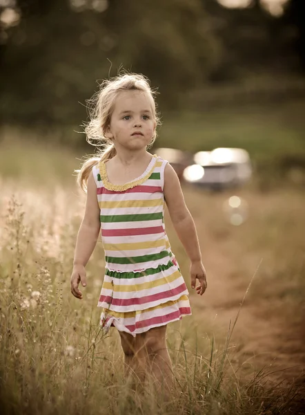Feliz infância passada ao ar livre — Fotografia de Stock