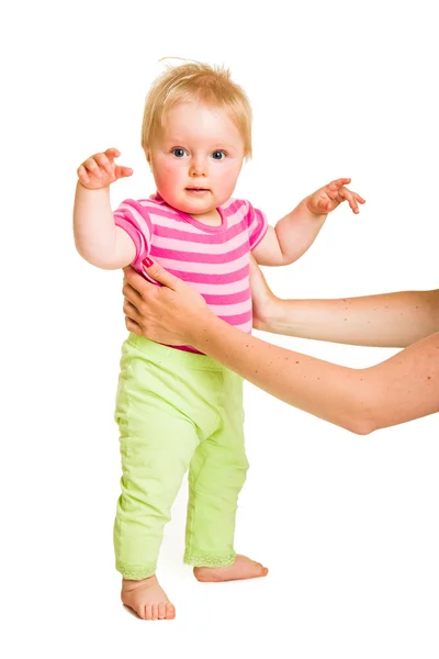 Infant learining how to stand — Stock Photo, Image