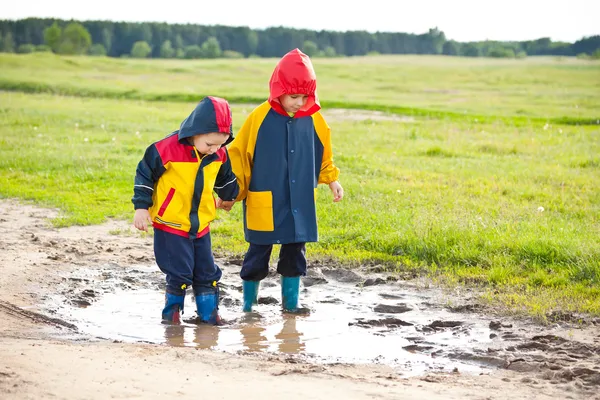 Little boys walking — Stock Photo, Image