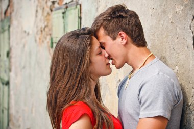 Couple kissing clipart