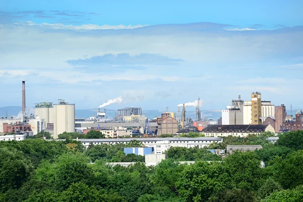 stock image Chemical plant in the city.