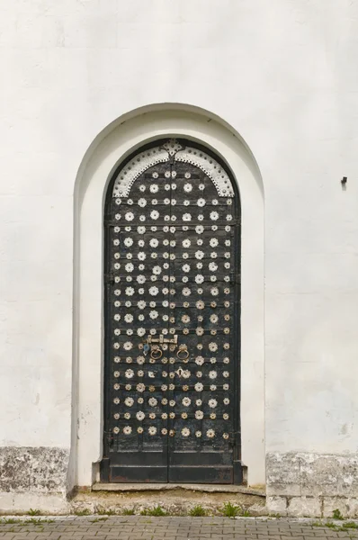 Die alte Tür — Stockfoto