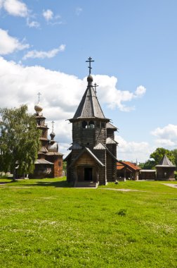 ahşap kilise