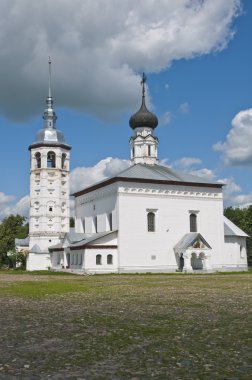 Kiliseler ve Manastırlar içinde suzdal