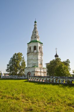 Kiliseler ve Manastırlar içinde suzdal