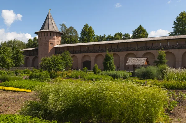 The monastery garden — Stock Photo, Image