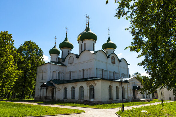 Orthodox Churches and Monasteries of Suzdal