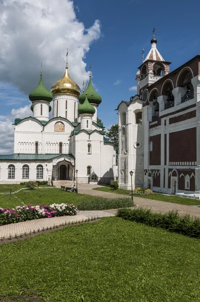 Churches and monasteries in Suzdal — Stock Photo, Image