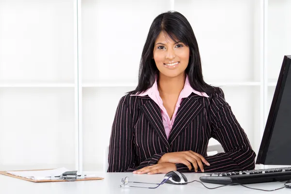 Beautiful young indian businesswoman Royalty Free Stock Images