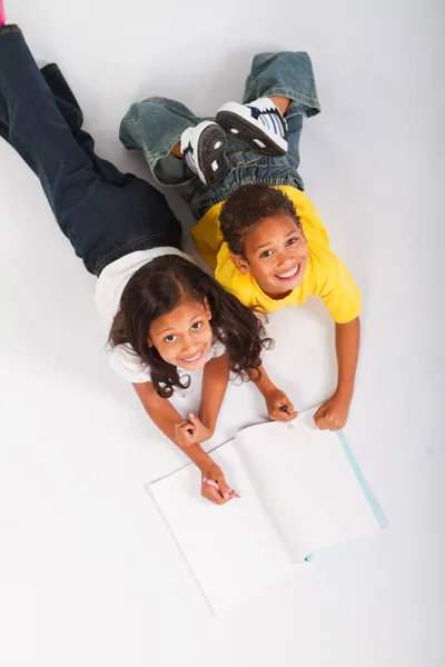 African american kids reading book — Stock Photo, Image