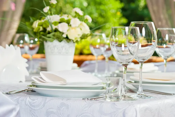 Beautifully served table in a summer pavilion — Stock Photo, Image