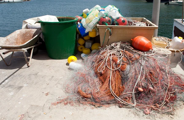 魚の網とフローター — ストック写真