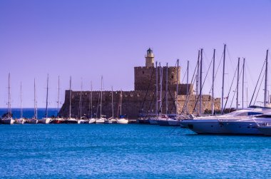 madraki bağlantı noktası deniz feneri