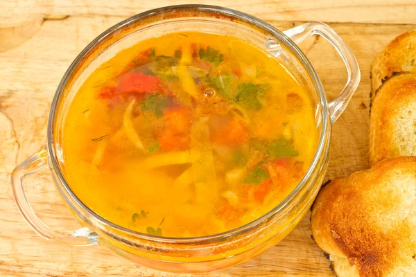 Sopa de verduras con croutons — Foto de Stock