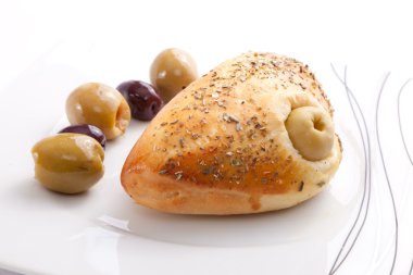 pate peynir ile doldurulmuş