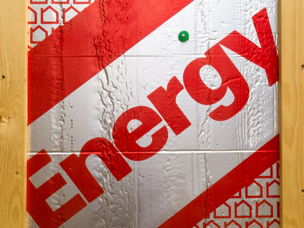 Жесткая экструдированная изоляция здания экономит энергию
