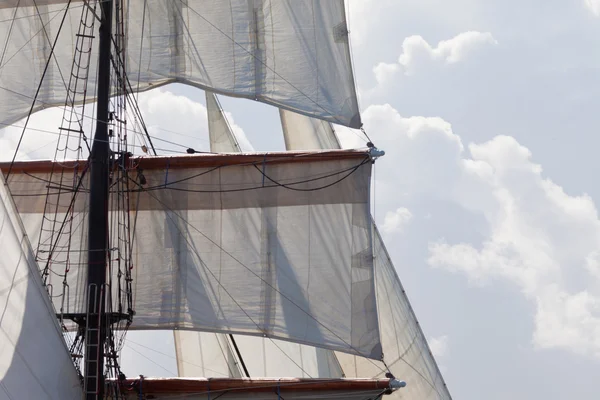 Barquentine yacht sails and rigging background — Stock Photo, Image