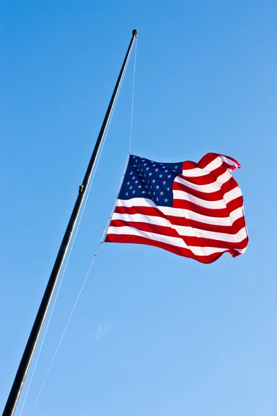 Fele a személyzet amerikai zászló — Stock Fotó