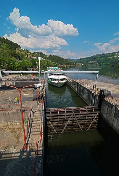 stock image Carrapatelo dam, Douro region, Portugal