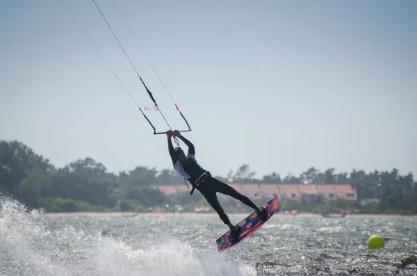 Partecipante al Campionato nazionale portoghese di kitesurf 201 — Foto Stock