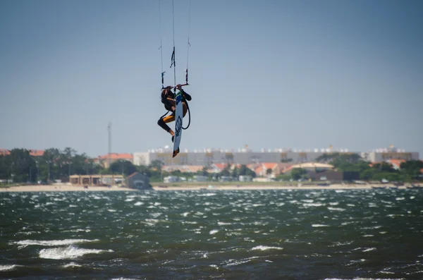 Учасниця в чемпіонаті португальський Національний Kitesurf 201 — стокове фото